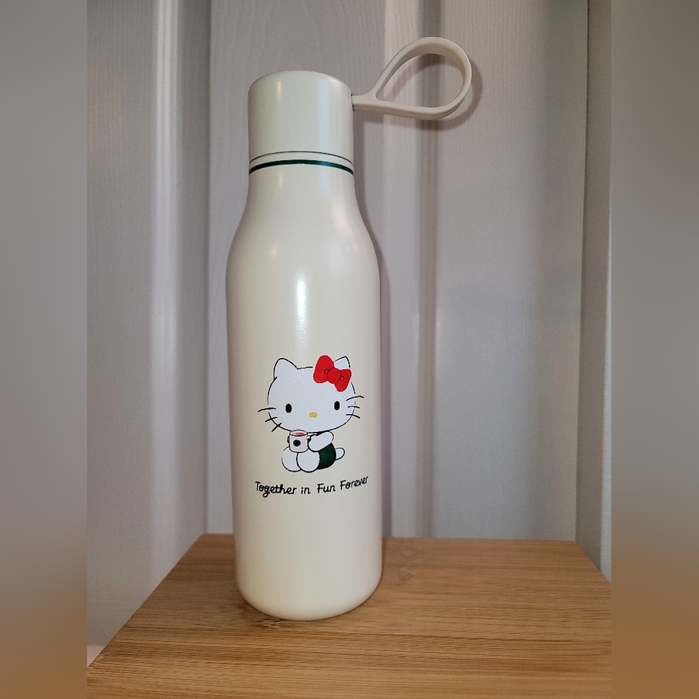 Starbucks x Hello Kitty Stainless Steel Water Bottle 20oz – Limited Edition